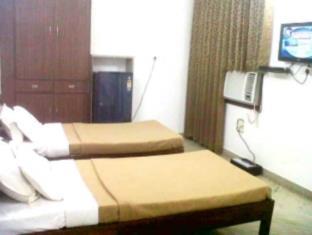 Om Palace 2* New Delhi